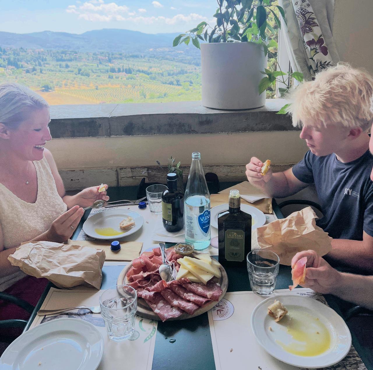 Florence Hike & Wine with Lunch: PRIVATE