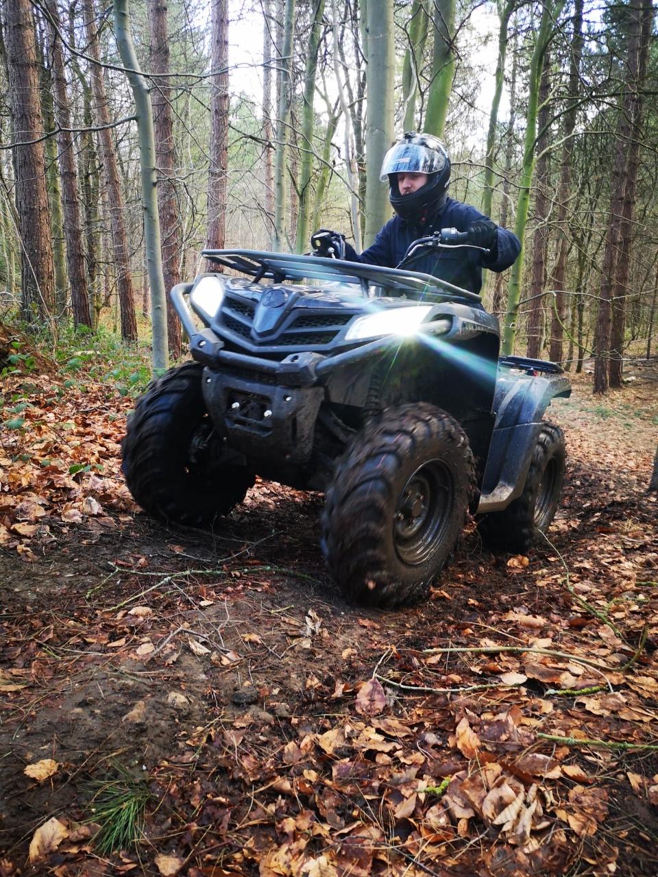 Quad Biking (400cc 4x4)