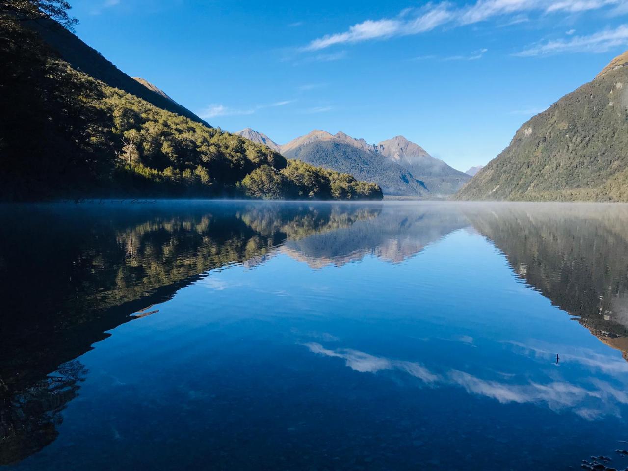 Small Group Day Tour from Queenstown incl. Packed Lunch Box