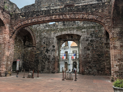 Panama Through My Eyes - Half Day City Tour