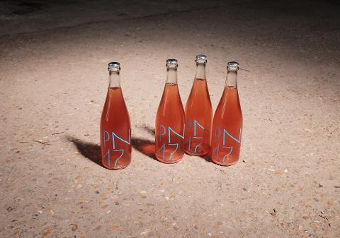 c22cdb22803c4fea82f3e5557065b4dfKW_T_03_1