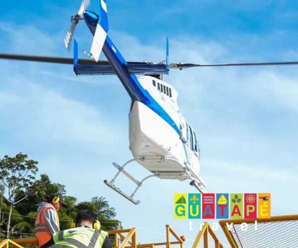 TOUR A GUATAPÉ   | VUELO EN HELICÓPTERO