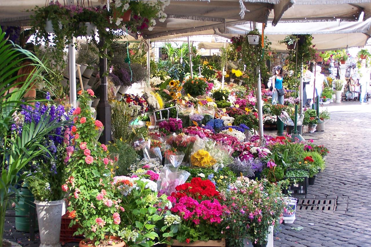 Roman Flavors Walking Tour: From Campo de' Fiori to the Jewish Ghetto