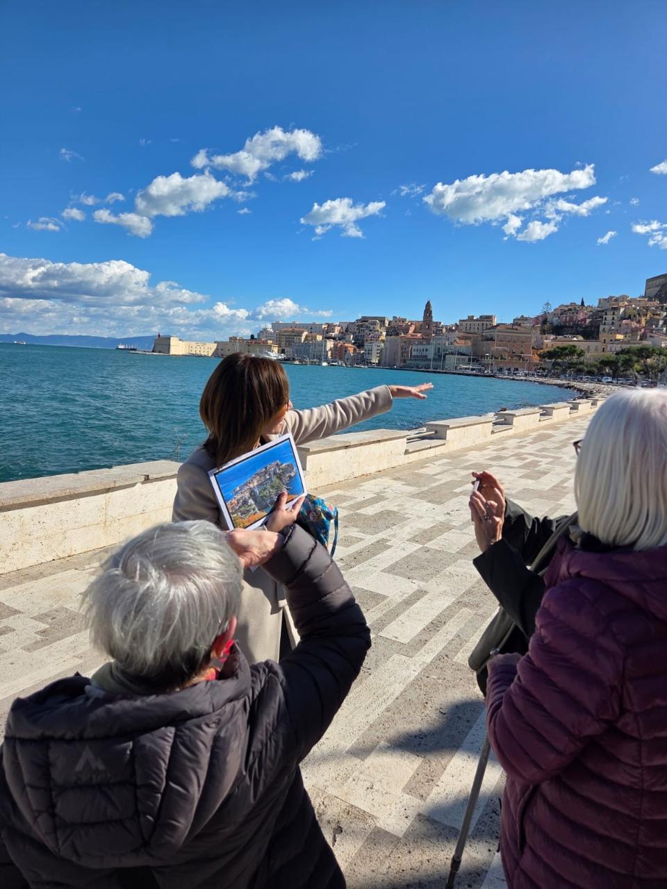 Visit to the "Split Mountain" and a walking tour of Gaeta’s historic center