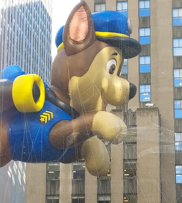 Thanksgiving Parade Sidewalk Viewing Opportunity
