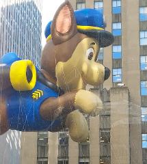 Thanksgiving Parade Sidewalk Viewing Opportunity