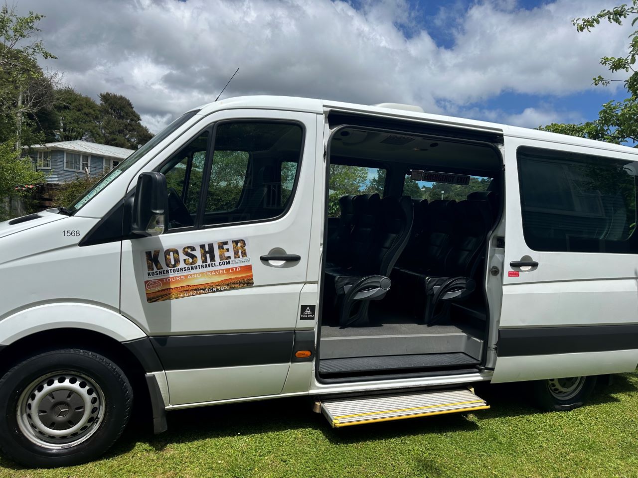 Kosher Tours and Travel: Fellowship of the Vine Tour — Martinborough - Photo 33
