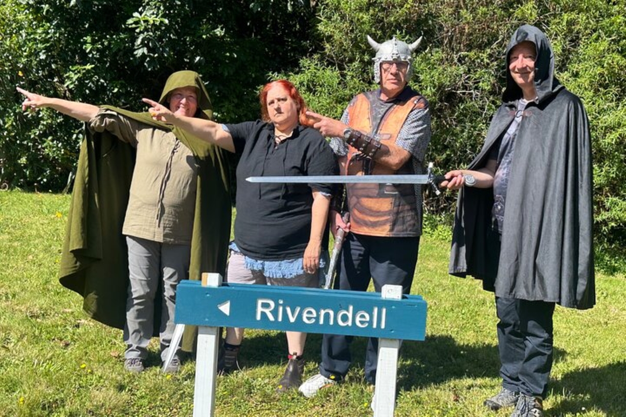 Kosher Tours and Travel: Fellowship of the Vine Tour — Martinborough - Photo 10