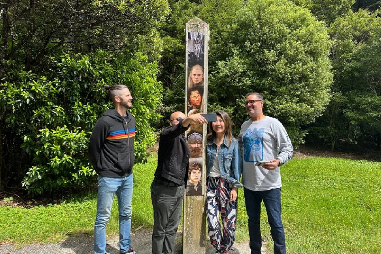 Kosher Tours and Travel: Fellowship of the Vine Tour — Martinborough - Photo 11