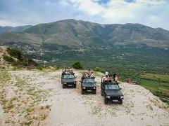 Ksamil/Saranda: Gjirokastra Off-Road Tour with Lunch