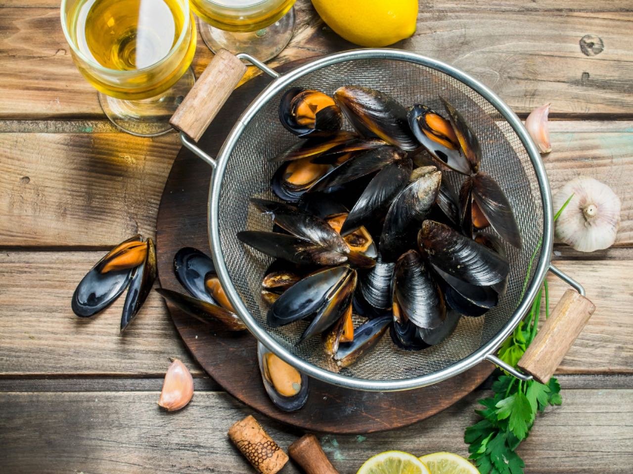 Authentic Mussel Tour in Ksamil