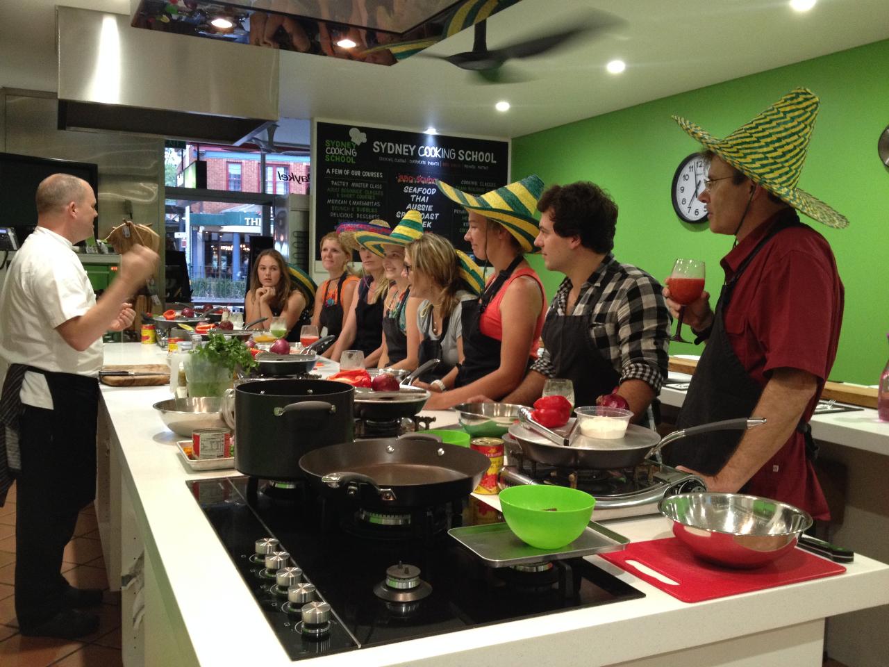 mexican-cooking-class-with-margaritas