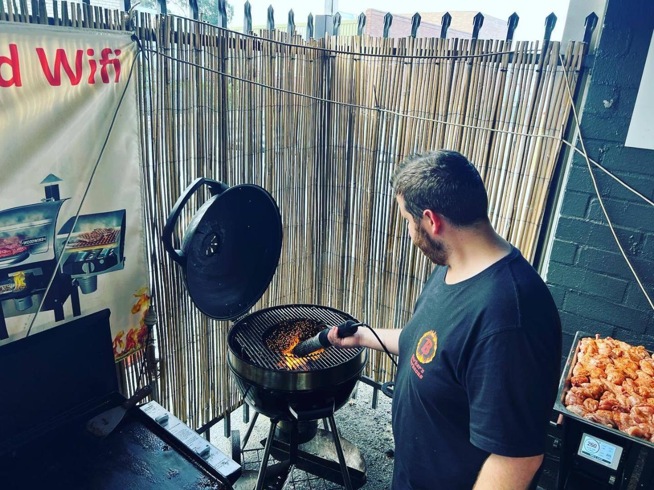 Barker's BBQ BBQ School Reservations