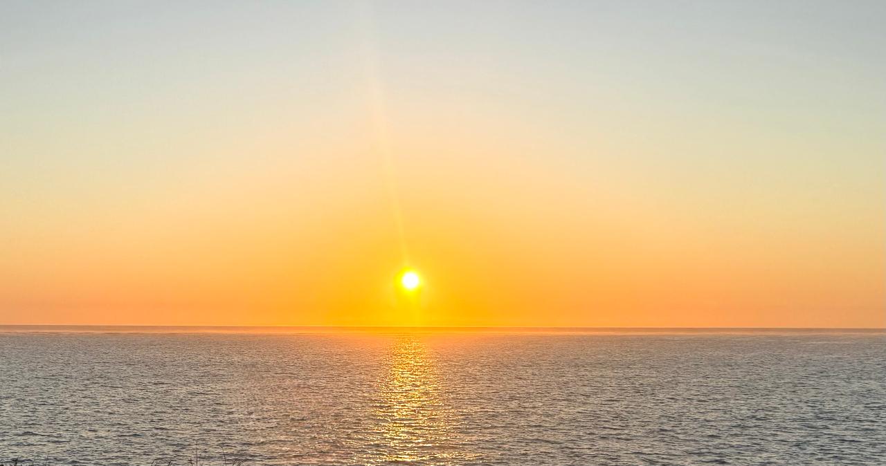 Ningaloo Sunset Serenity Cruise 