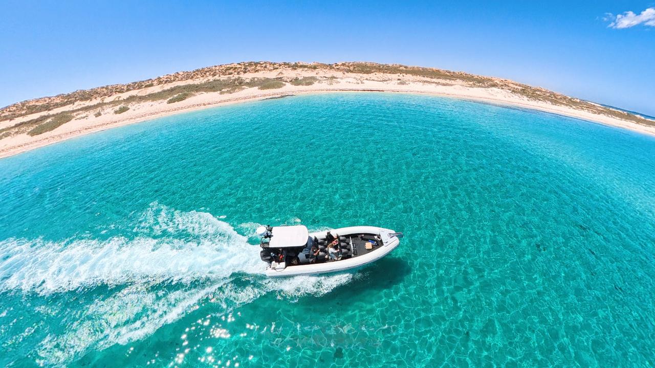 Southern Coral Bay Scenic  Coastal Cruise 