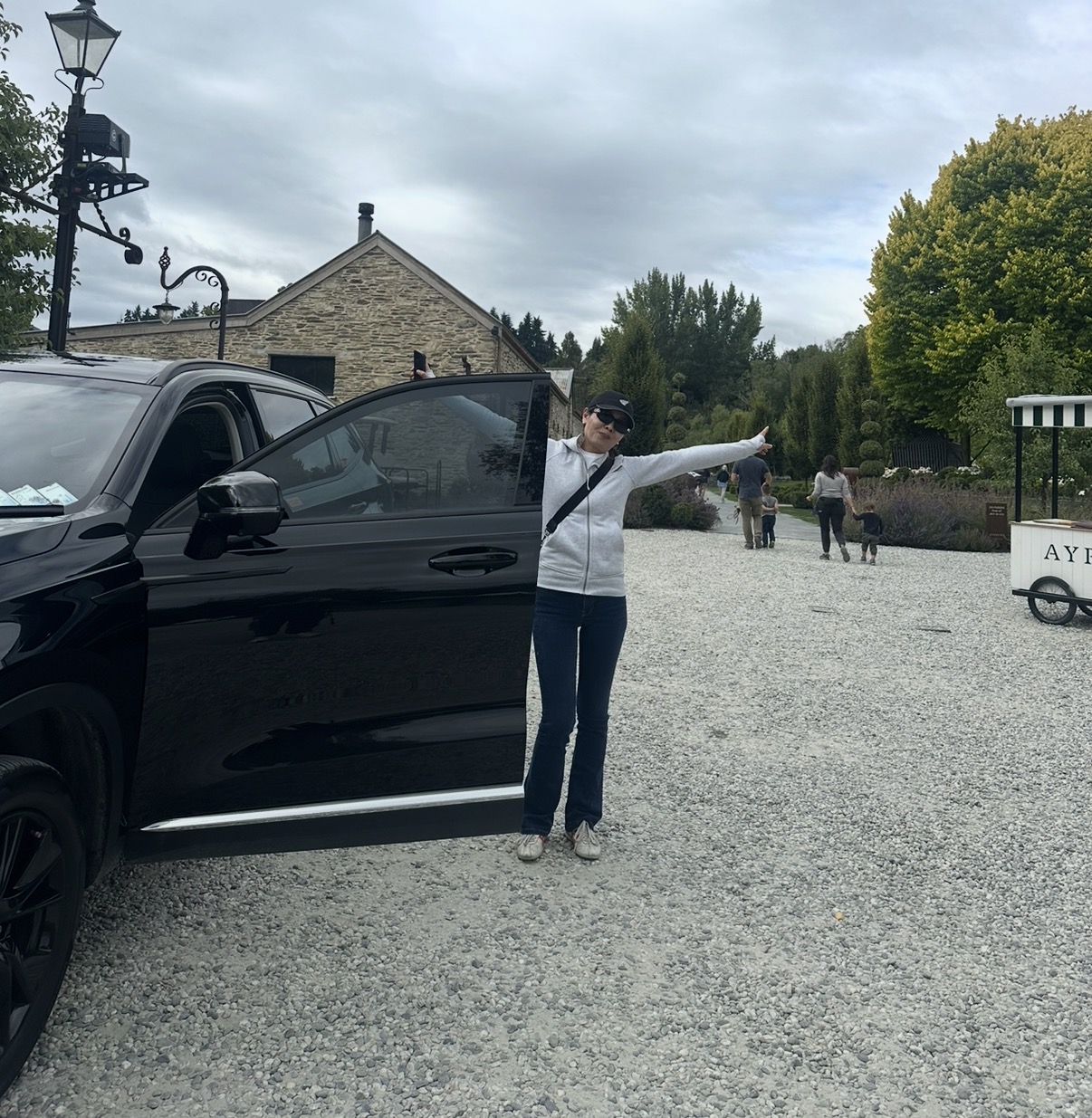 Discover Queenstown — Private Wine Tour with Top 4 Wineries - Photo 2