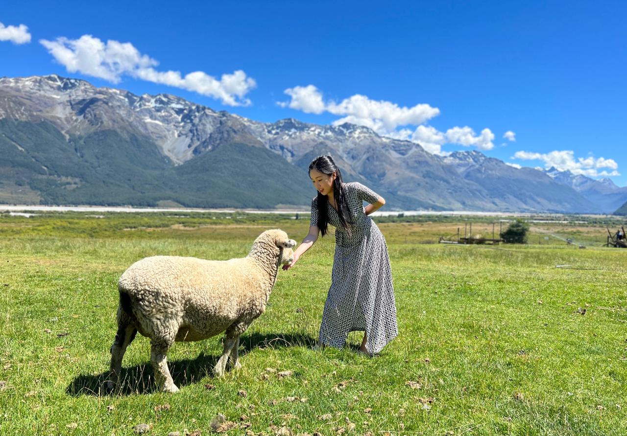 Glenorchy Private Day Trip from Queenstown with Scenic Stops