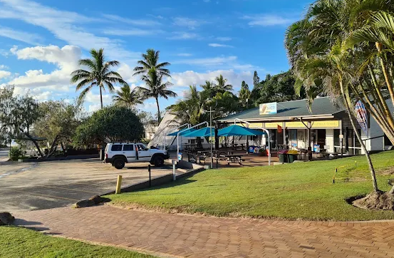 K’gari (Fraser Island) 1–3 Person Eurong Beach Resort Accommodation Package – Large 4WD Self-Drive Adventure (Hervey Bay Collection)
