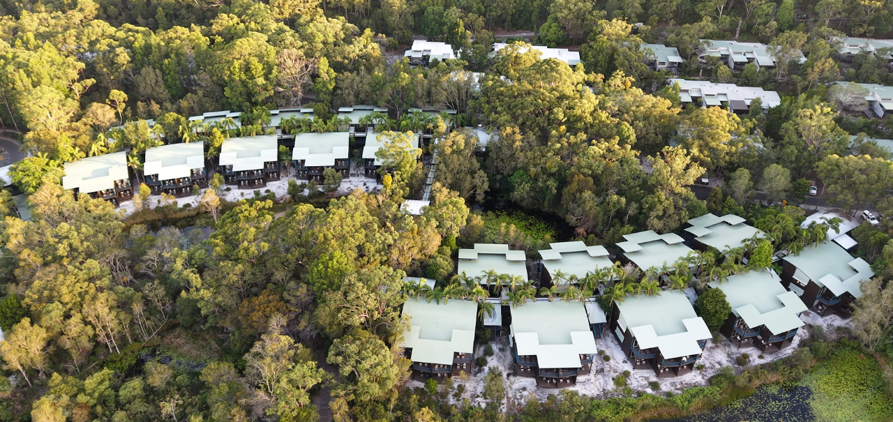 K’gari (Fraser Island) 1–3 Person Kingfisher Resort Accommodation Package – Large 4WD Self-Drive Adventure (Hervey Bay Collection)