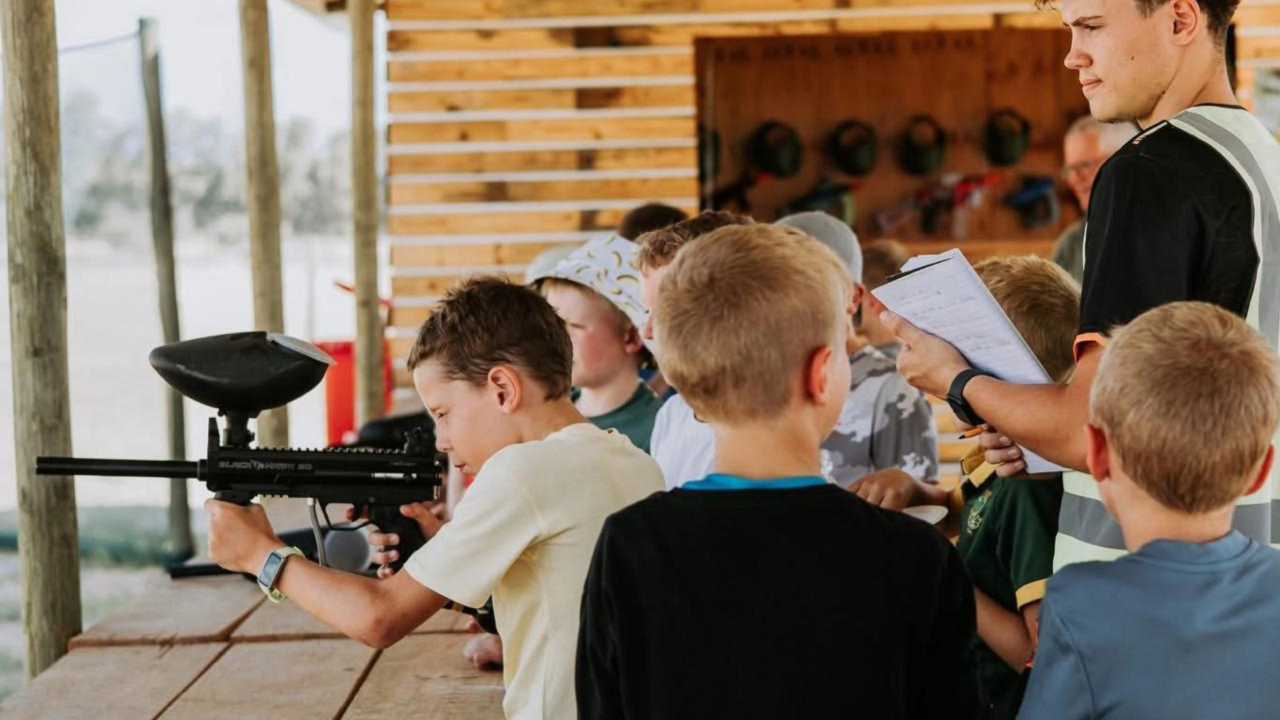 Group Gelblaster Target Shooting 