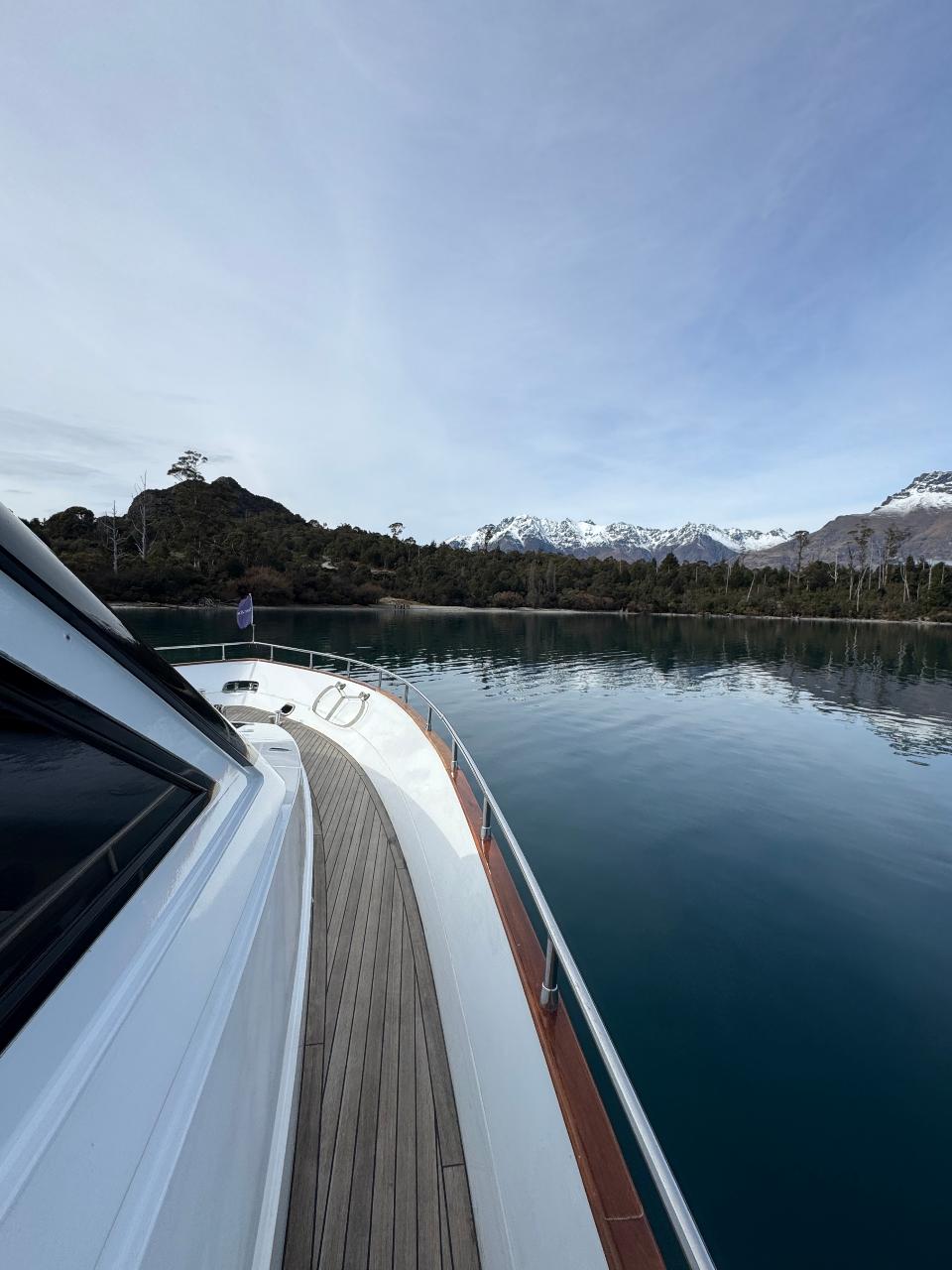 Pacific Jemm 90 Minute Lake Cruise