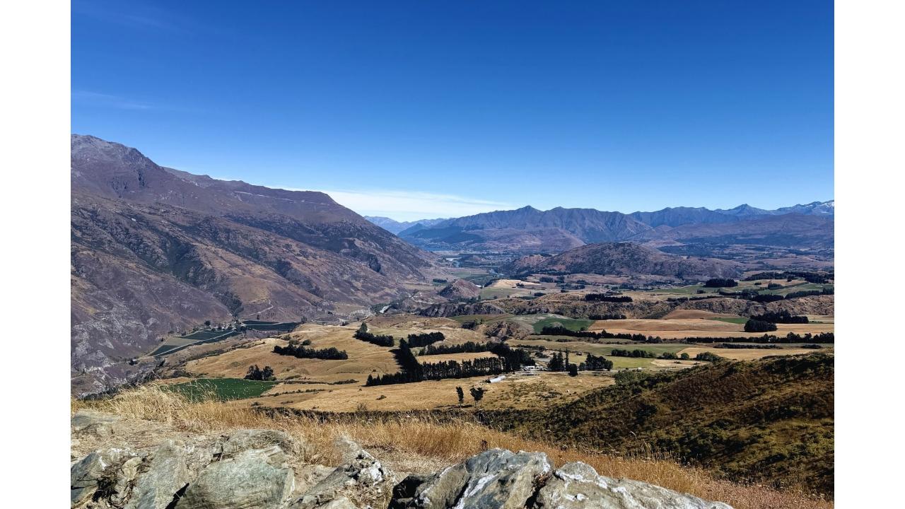 Latitude 45 Luxury Wine Tours: Private & Luxury Queenstown Wine and Sightseeing Tour — Central Otago - Photo 7