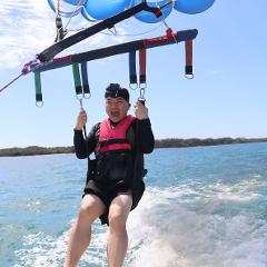 Surfers Paradise Parasail - Solo