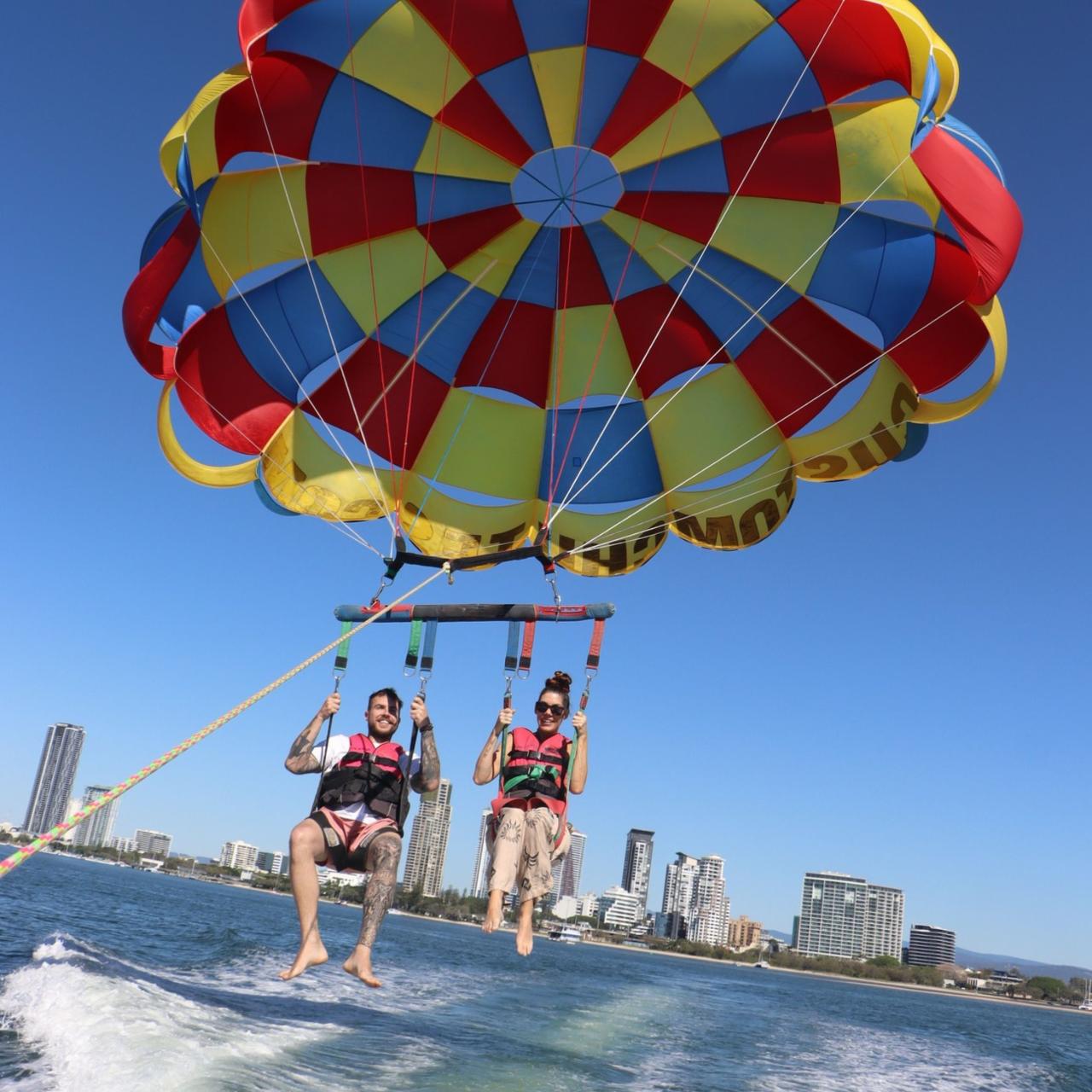 Early Bird - Surfers Paradise Parasail - Tandem