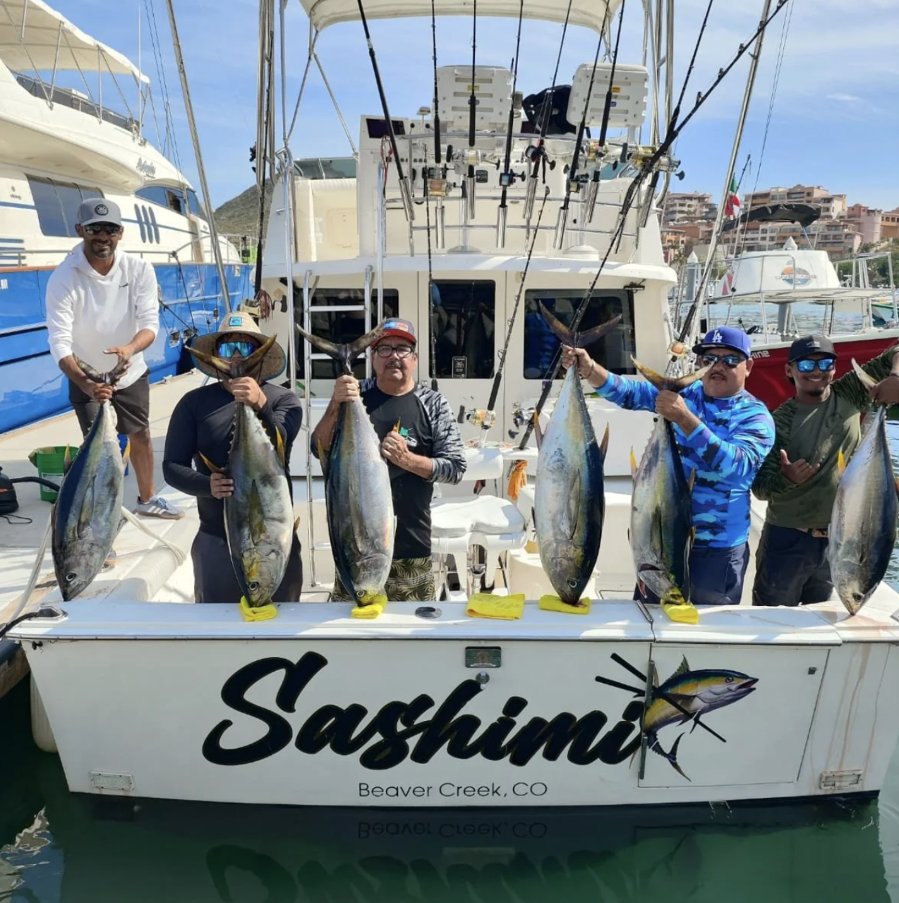 SASHIMI CABO 35' - FULL DAY SPORTFISHING CHARTER