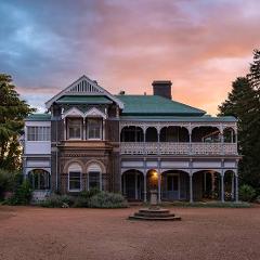 Saumerez House & Garden Tour