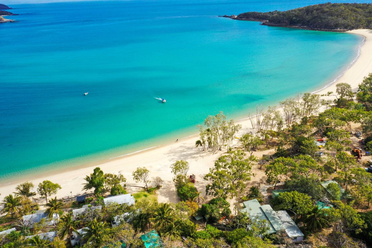 Great Keppel Island Day Trip Including Lunch