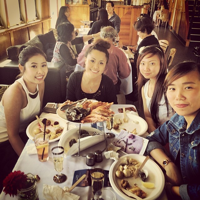 AGENTS - Champagne and Seafood Brunch