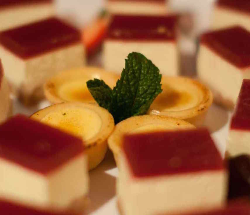 Champagne and Seafood Brunch Cruise