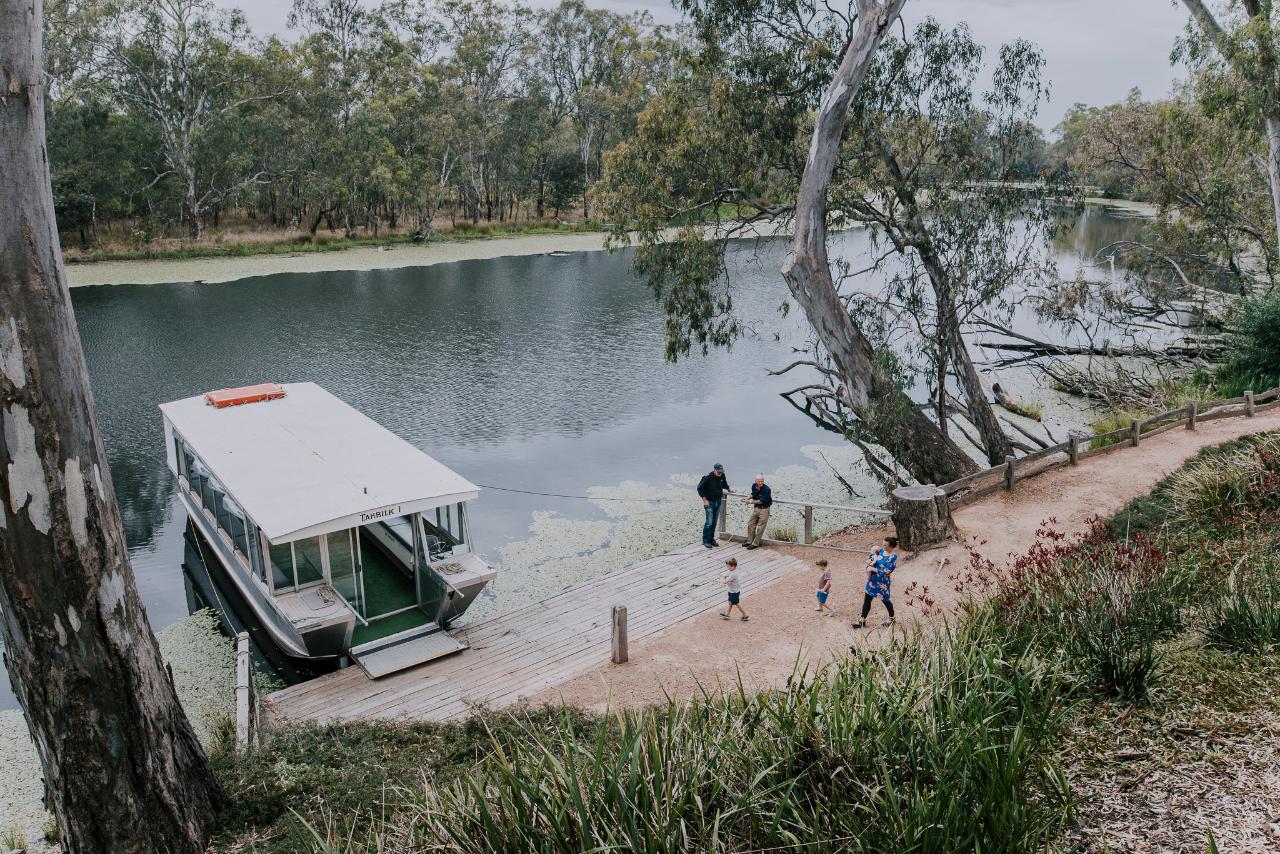 Strathbogie Shire's 'Costa’s Climate Ready Gardens: Thriving Through Change' x Tahbilk Eco Cruise 