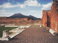 Pompeii & Vesuvius Private Tour with Hotel Pick Up