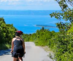 Croatia's National Parks Bike and Boat Tour - Yacht YOLO (Trogir - Trogir)