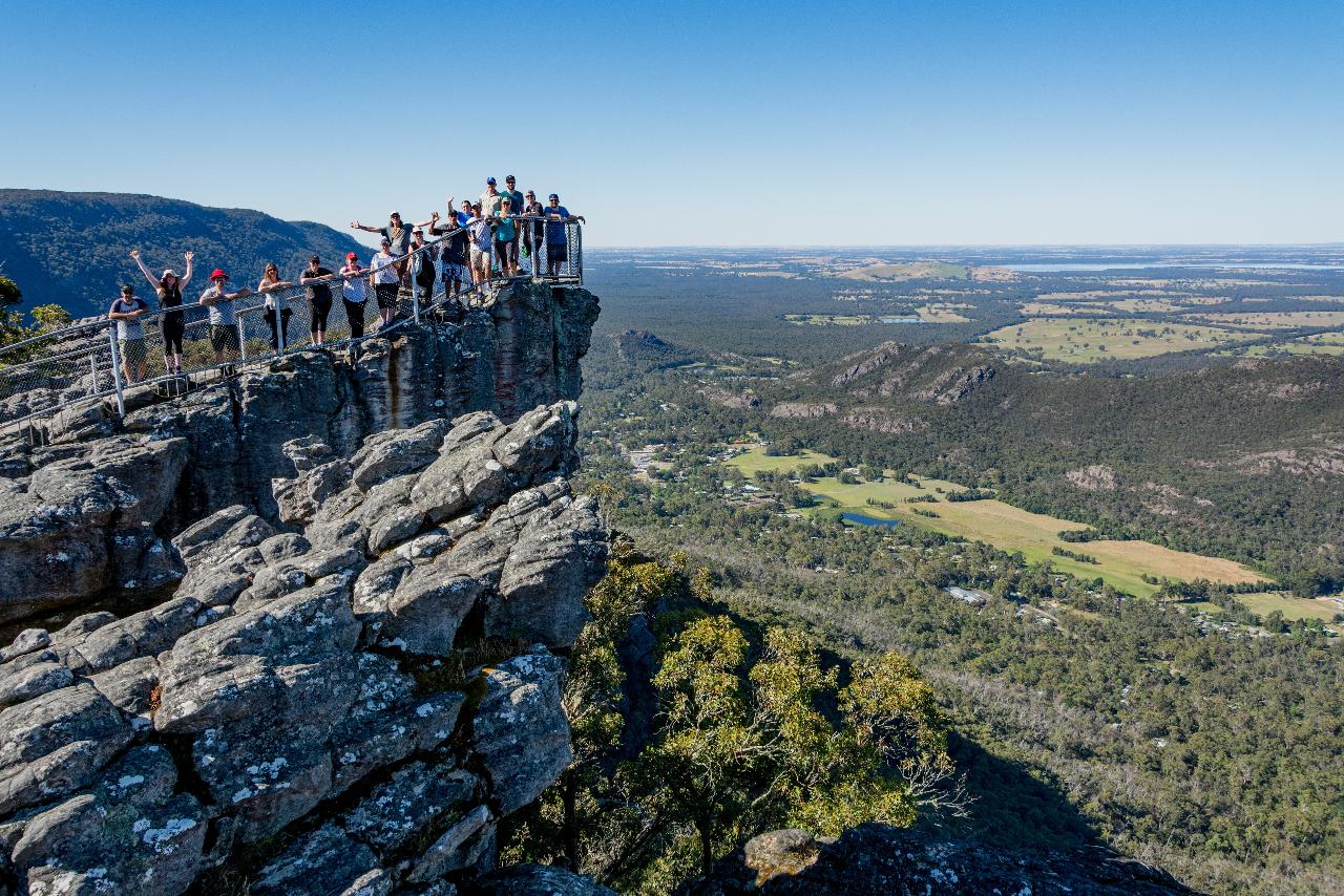 Autopia Tours: Great Ocean Road to Grampians 3 Day (Standard Double/Twin Ensuite)