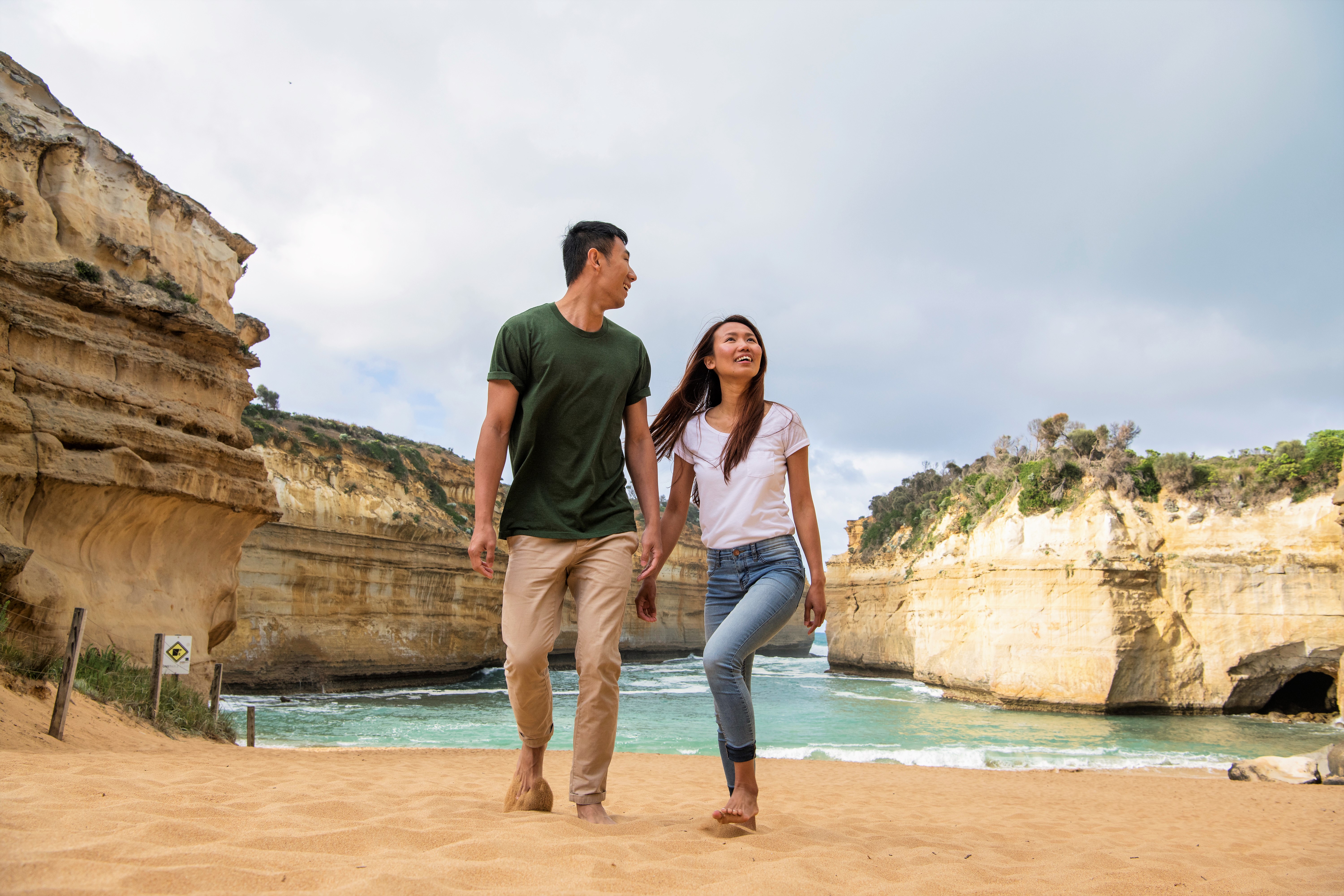 Eco-conscious Great Ocean Road Tour (Reverse) | 12 Apostles Shipwreck coast Without The Crowds