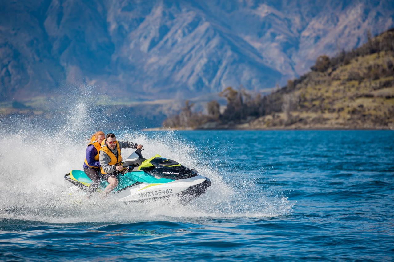 OLD LUNCHTIME SPECIAL ONE HOUR GUIDED JET SKI TOUR (DEC FEB