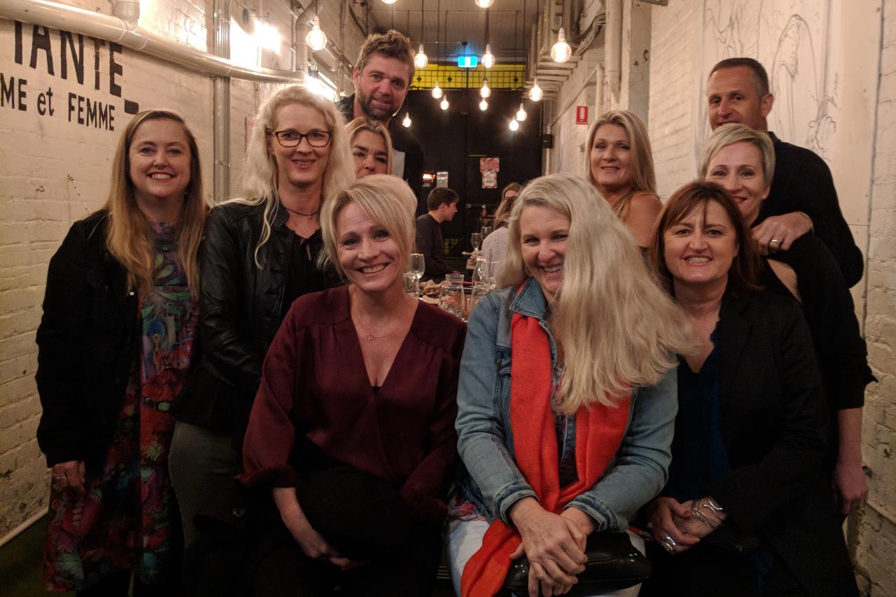 PRIVATE Small Bar & Street Art Tour