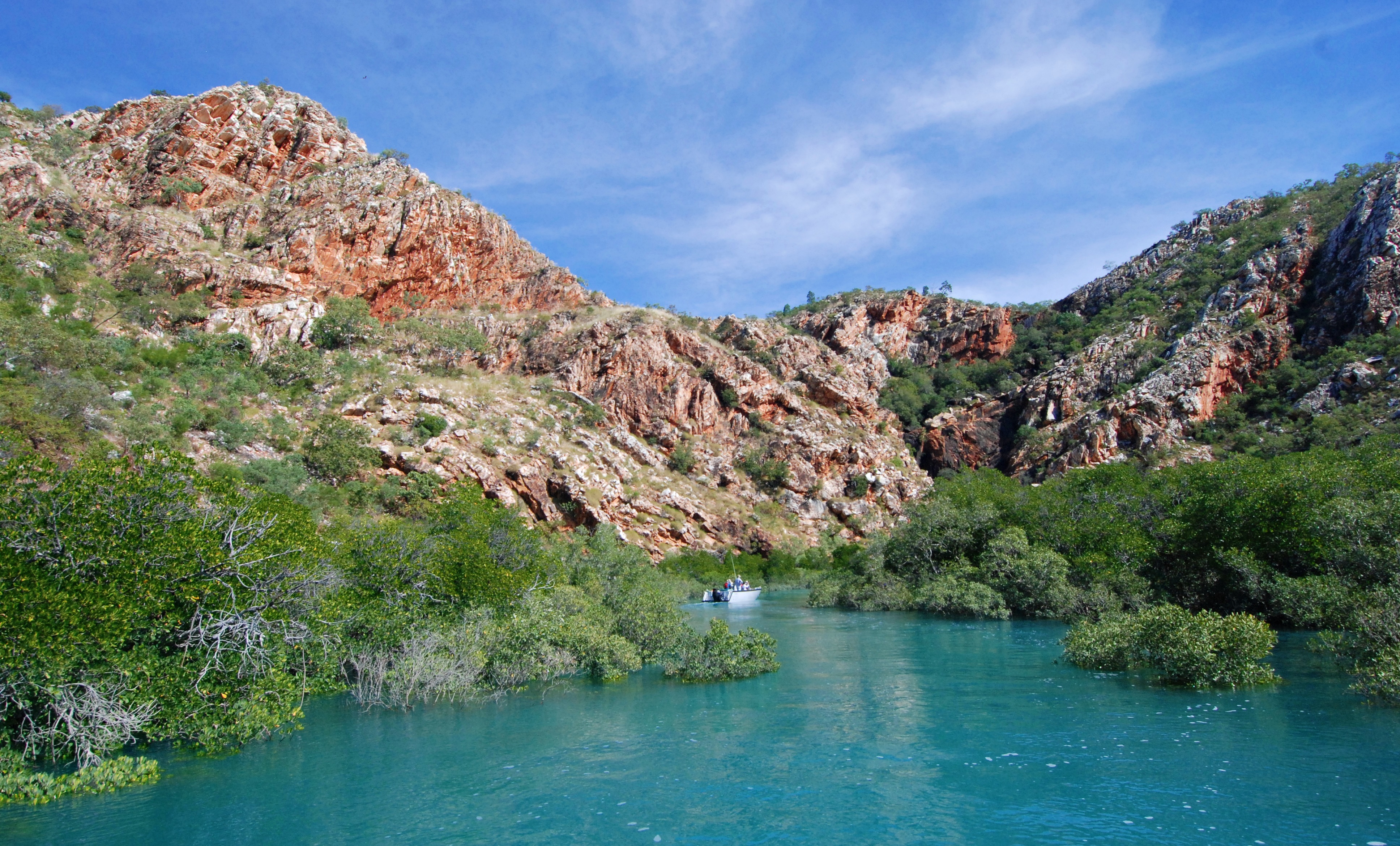 Cabin 23 - Broome to Wyndham - Queen Bed Internal Stateroom on the Main Deck - Kimberley 13 Night Adventure Cruise