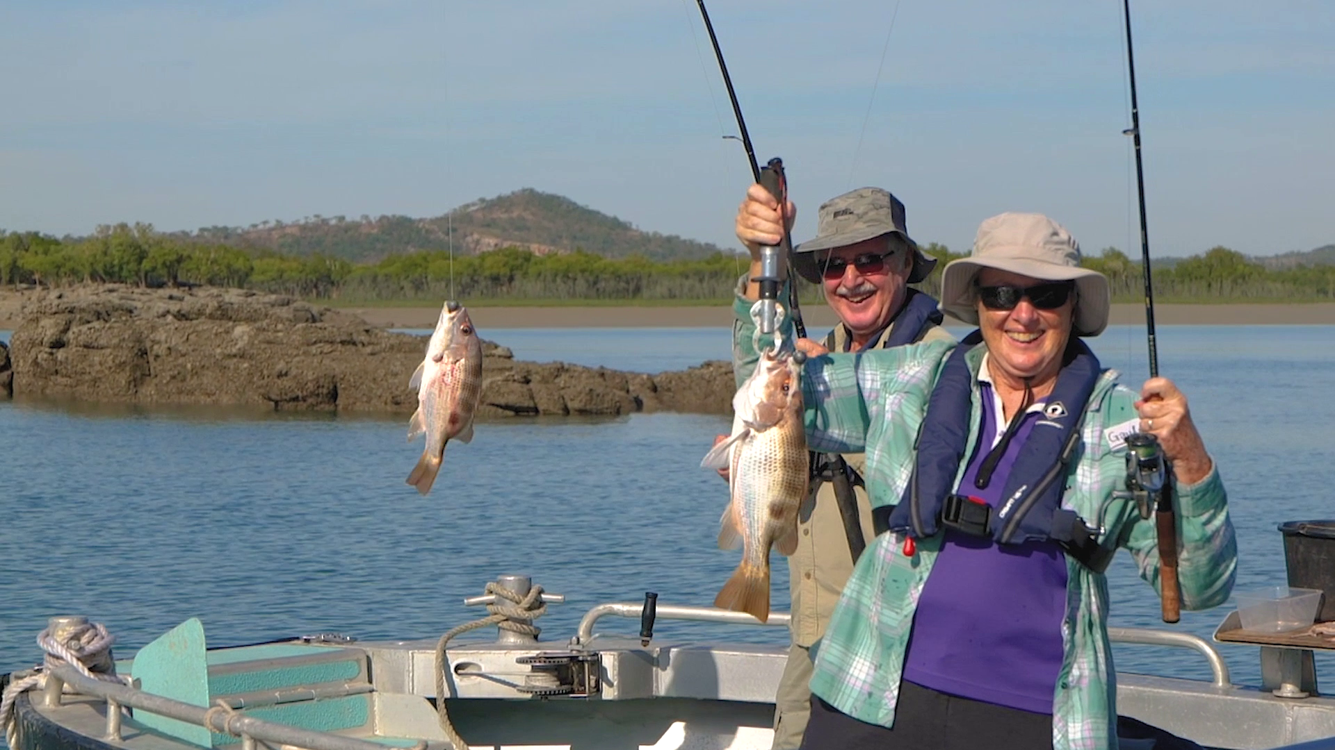 Cabin 23 - Broome to Wyndham - Queen Bed Internal Stateroom on the Main Deck - Kimberley 13 Night Adventure Cruise
