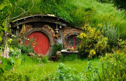 Hobbiton Movie Set