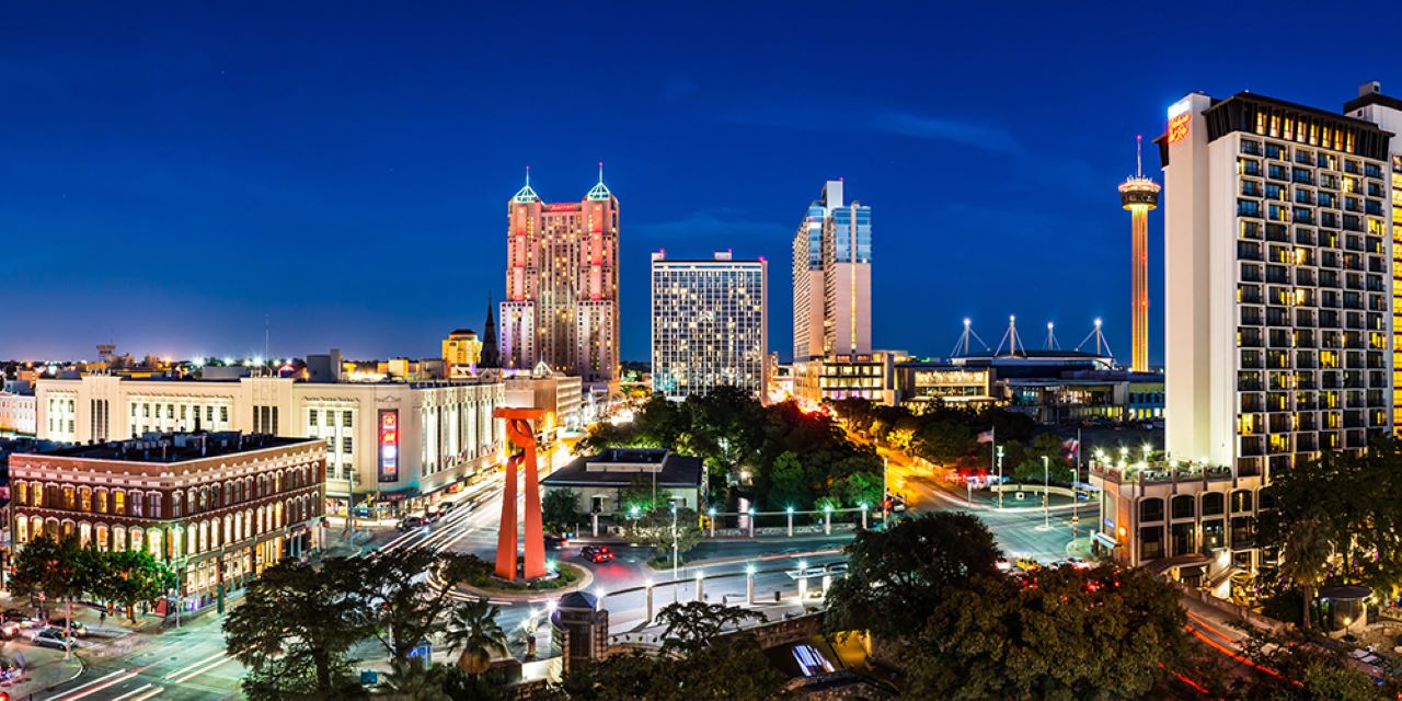 Riverwalk Night Walking Tour