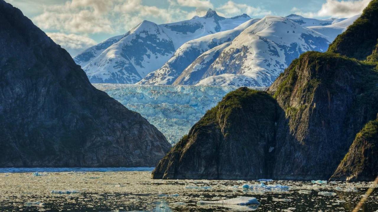 Amazing Alaska- 12 Day Alaska Guided Hiking Tour