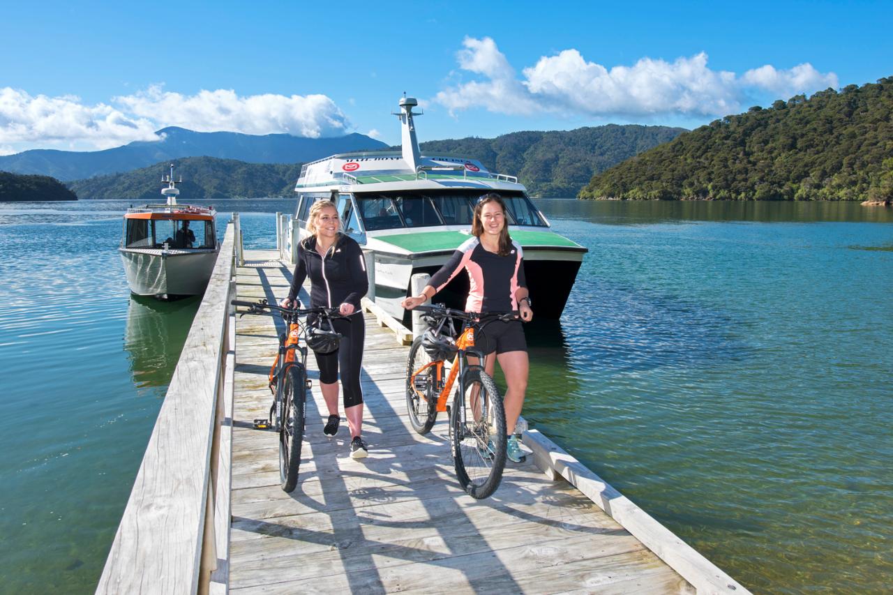 3 Day Queen Charlotte Track Mountain Bike | Transport and Accommodation 