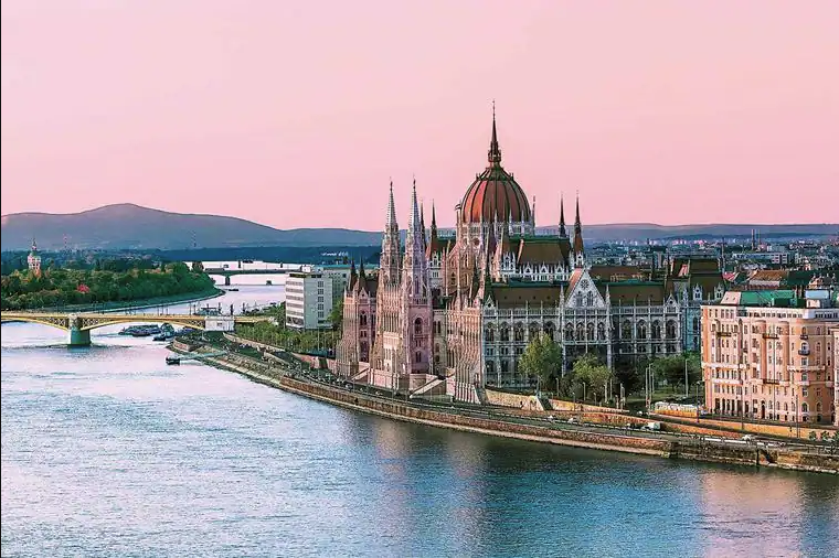 AMA Waterways Melodies of the Danube AMA Verde - SS