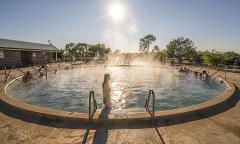 小龙虾，管风琴石，茉莉温泉：冬季里的温暖 星光美食游 Moree Artesian Hot Spring 3 Day Tour