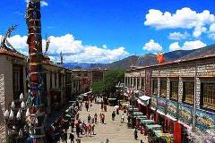 青藏铁路 ● 西藏青海 8 日天路之旅 Tibet, Qinghai 8 Day Tour