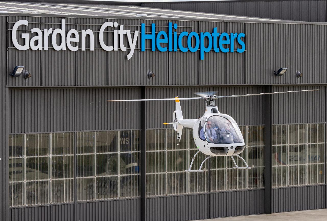 YouFly Helicopter Trial Flight - Garden City Helicopters